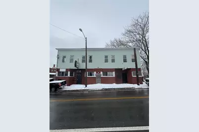 140 Dexter Street, Pawtucket, RI 02860 - Photo 1