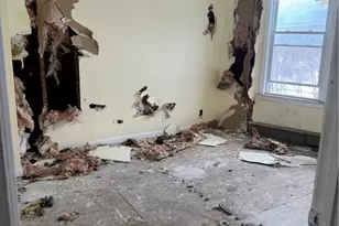 140 Dexter St, Pawtucket, RI 02860 - Photo 3