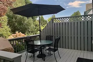 70 Houston Ave, Newport, RI 02840 - Photo 11