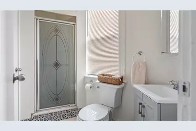 260 Atwells Avenue #3, Providence, RI 02903 - Photo 11