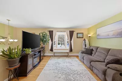 8 Wall Street, Westerly, RI 02891 - Photo 11