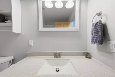 8 Wall Street, Westerly, RI 02891 - Photo 19