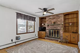 33 Detroit Ave, Warren, RI 02885 - Photo 7