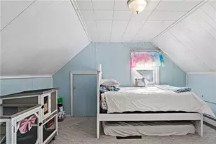 33 Detroit Ave, Warren, RI 02885 - Photo 25