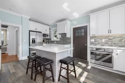 127 West Main Road, Middletown, RI 02842 - Photo 3