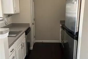 1000 Providence Pl, Providence, RI 02903 - Photo 9