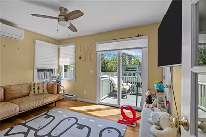 17 Narragansett Avenue, Newport, RI 02840 - Photo 11