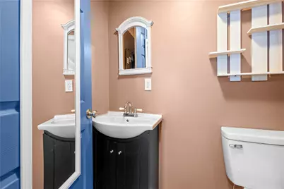 1692 Warwick Avenue, Warwick, RI 02889 - Photo 23