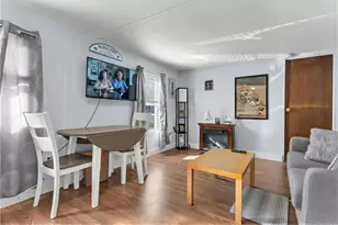 743 Forest Park Ave, Middletown, RI 02842 - Photo 5