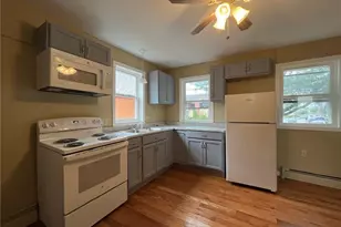 1104 S Broadway Ave, East Providence, RI 02914 - Photo 7