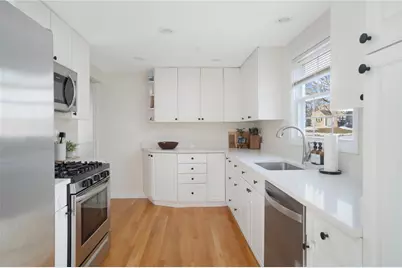 58 Meredith Drive, Cranston, RI 02920 - Photo 5