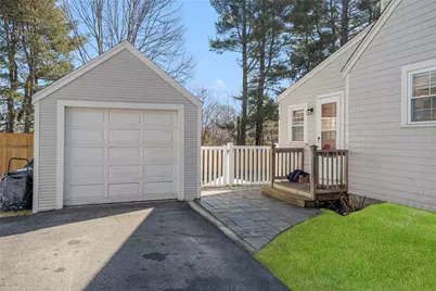 58 Meredith Drive, Cranston, RI 02920 - Photo 3