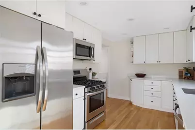 58 Meredith Drive, Cranston, RI 02920 - Photo 7