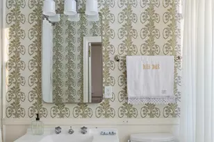 115 Narragansett Ave, Newport, RI 02840 - Photo 35