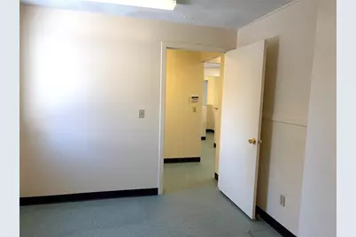 1302 Elmwood Avenue, Providence, RI 02910 - Photo 13