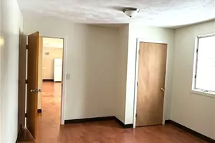 1302 Elmwood Ave, Providence, RI 02910 - Photo 23