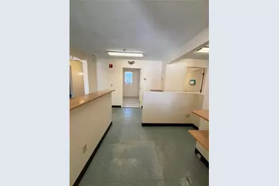 1302 Elmwood Avenue, Providence, RI 02910 - Photo 3