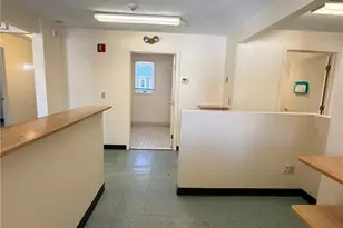 1302 Elmwood Ave, Providence, RI 02910 - Photo 3