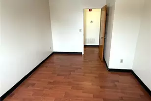 1302 Elmwood Ave, Providence, RI 02910 - Photo 25