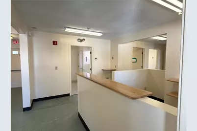 1302 Elmwood Avenue, Providence, RI 02910 - Photo 9