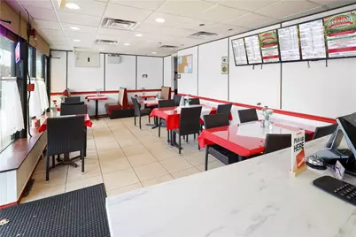 693 Oaklawn Avenue, Cranston, RI 02920 - Photo 7