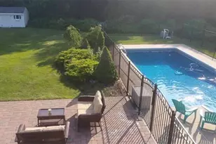 4 Nicole Ln, Johnston, RI 02919 - Photo 3