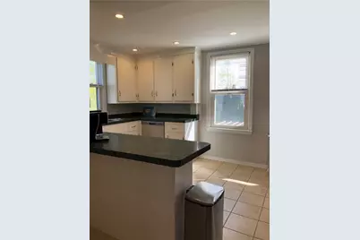 22 Carroll Avenue, Newport, RI 02840 - Photo 9