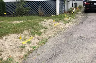 22 Carroll Ave, Newport, RI 02840 - Photo 35