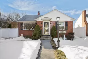 30 Lark Ave, Cranston, RI 02920 - Photo 1