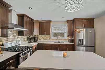 30 Lark Avenue, Cranston, RI 02920 - Photo 19
