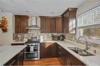 30 Lark Avenue, Cranston, RI 02920 - Photo 17