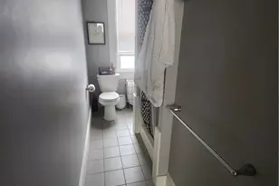 14 Amy St, Providence, RI 02906 - Photo 9