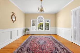 30 Fox Ridge Cir, South Kingstown, RI 02879 - Photo 9