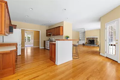 30 Foxridge Circle, South Kingstown, RI 02879 - Photo 13