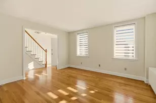 14 Lee Ave, Newport, RI 02840 - Photo 5