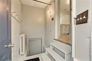 14 Lee Ave, Newport, RI 02840 - Photo 31