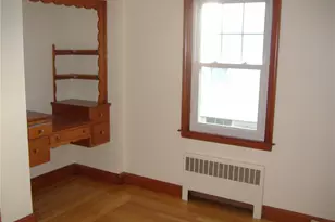 18 Burnside St, Cranston, RI 02910 - Photo 11