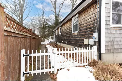 327 Beachwood Drive, Warwick, RI 02818 - Photo 11