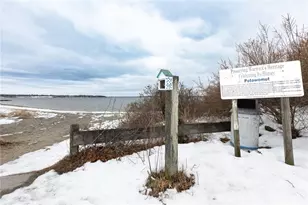 327 Beachwood Dr, Warwick, RI 02818 - Photo 15