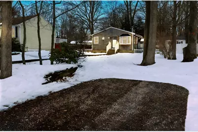 327 Beachwood Drive, Warwick, RI 02818 - Photo 5