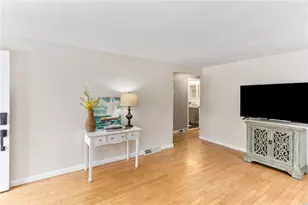 327 Beachwood Dr, Warwick, RI 02818 - Photo 25