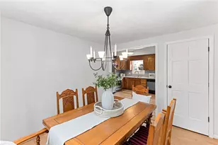 327 Beachwood Dr, Warwick, RI 02818 - Photo 37