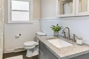 327 Beachwood Dr, Warwick, RI 02818 - Photo 29