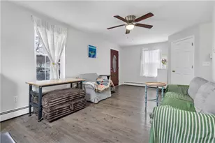 71 Colfax St, Providence, RI 02905 - Photo 7