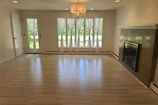 426 S County Trail, Exeter, RI 02822 - Photo 11