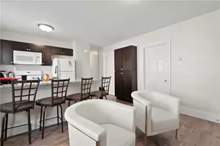 16 Governor St, Providence, RI 02906 - Photo 3