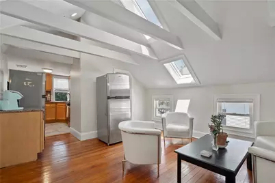 16 Governor Street, Providence, RI 02906 - Photo 25