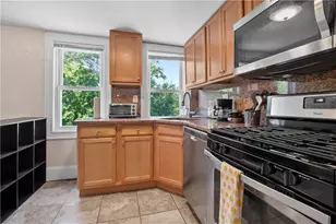 16 Governor St, Providence, RI 02906 - Photo 27