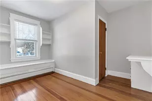 19 Sherwood Ave, North Providence, RI 02911 - Photo 13