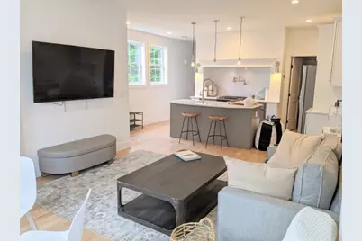 137 Almy Street, Providence, RI 02909 - Photo 3